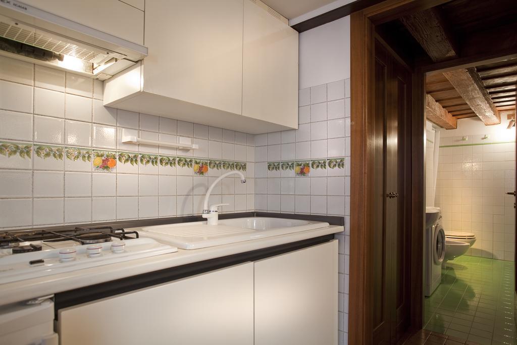 Veronaforent Cadrega Apartment